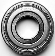 Ball bearing for unicycle hub 